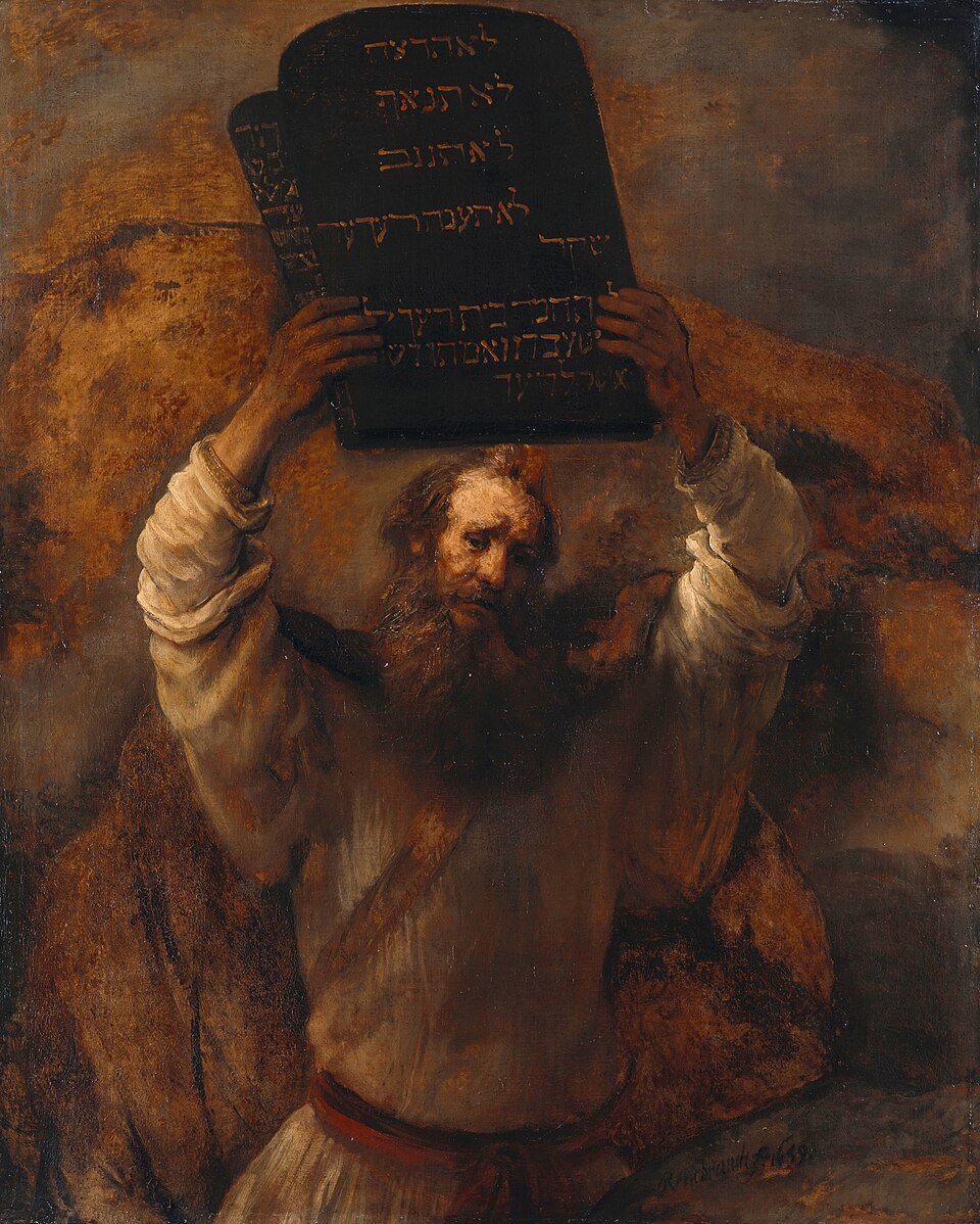 Moisés com as tábuas da Lei, pintura de Rembrandt (1659): Moisés segura as duas tábuas dos Dez Mandamentos e está prestes a quebrá-las